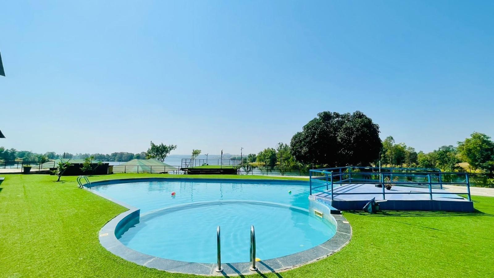 Amigos Lake Resort-Igatpuri, Maharashtra Экстерьер фото